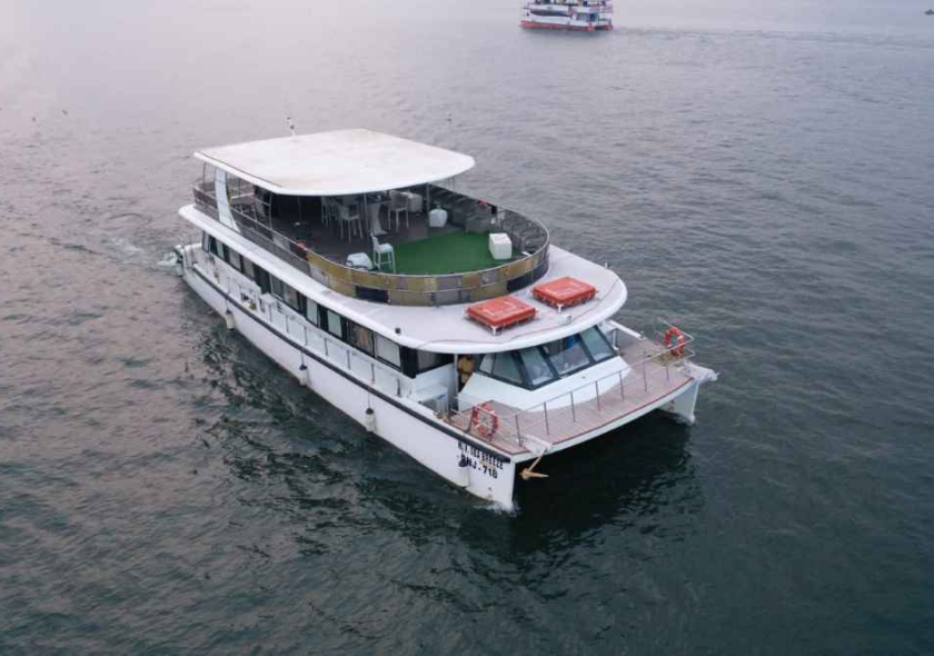 Yacht rental in Goa